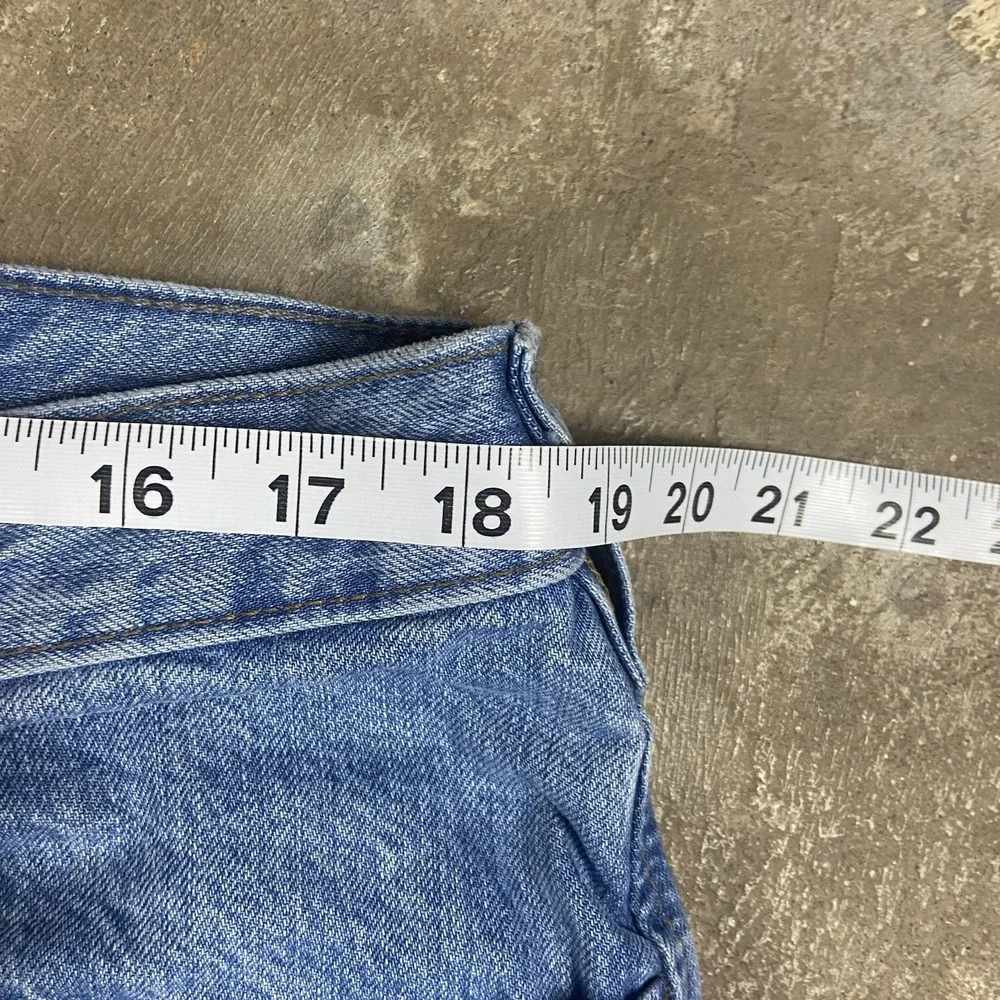 Carhartt Jeans Size 38x32 Blue Denim Light Wash Relaxed Straight Fit 105119 H83